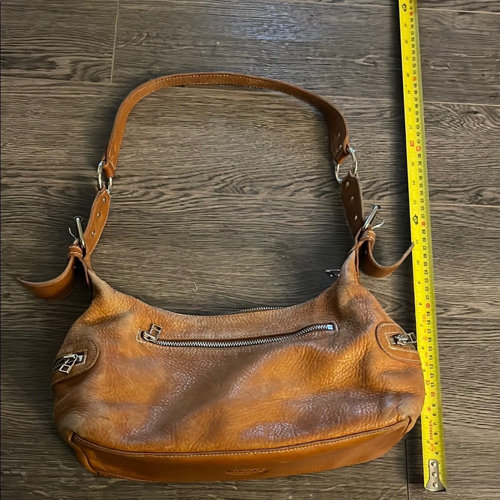 Roots vintage soft Tan Leather Shoulder Bag - Picture 9 of 11